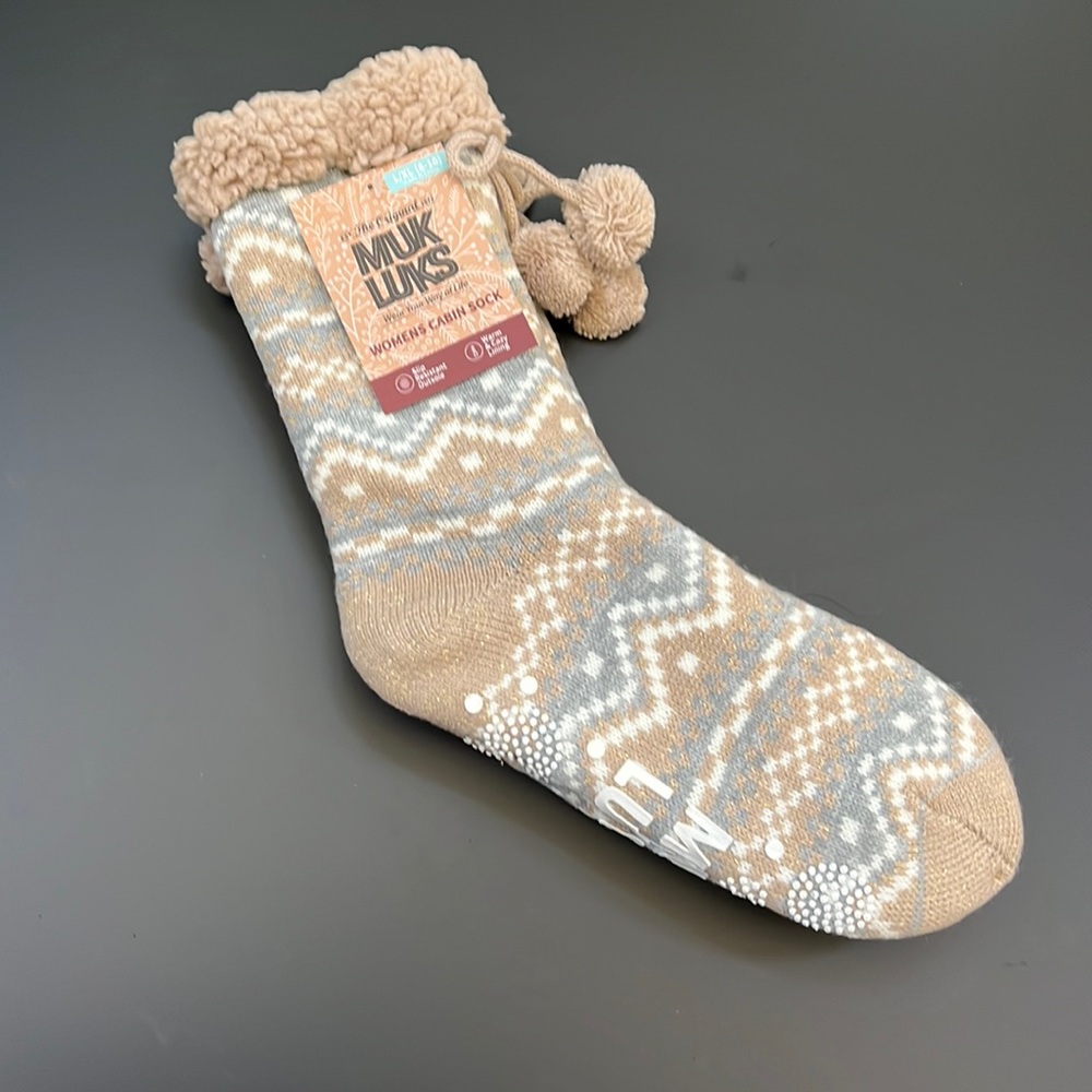 Muk Luks Pom Pom Cabin Socks